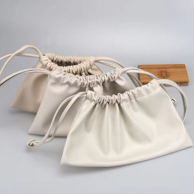 Colore personalizzato Lady di lusso PU cuoio pullstring sacchetto cosmetico con logo personalizzato