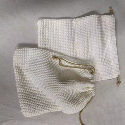 Prodotto OEM/ODM Accepted Blank Waffle Weave Cosmetic Storage Bag per le esigenze di cura della pelle