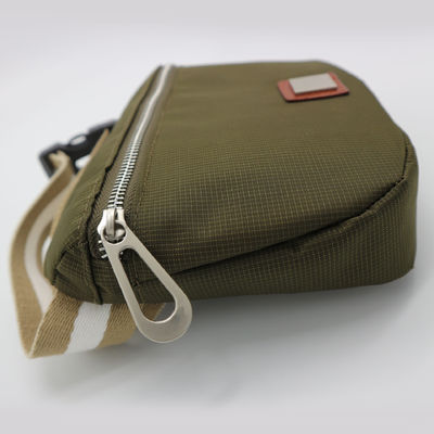 Fanny Pack Logo personalizzato stampato Uomini Donne Viaggi Borsa da vita in nylon Borsa cintura croce