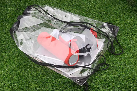 Commercializzazione Sacchetto a spalla trasparente in PVC impermeabile con sacchetto a corda con disegno stampato su misura