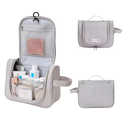 Borsa igienica a coltello in poliestere a colori personalizzati Perfetta per le esigenze della vita quotidiana delle donne