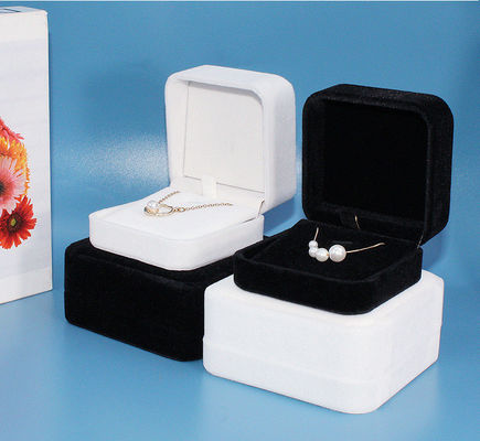 Acquirenti Custom Logo Anello Pendente Braccialetto Velvet Gioielli Box Gioielli Organizzatore Gift Box