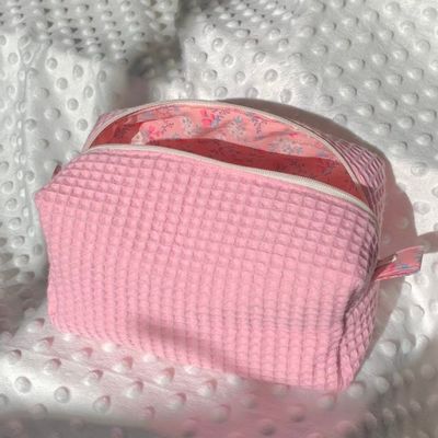 2024 Custom Beauty Floral Makeup Sacchetto cosmetico con disegno waffle e chiusura a zip