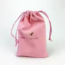 Disegno Piccolo lusso polvere velluto gioielleria pullstring borsa di imballaggio e scatola con logo