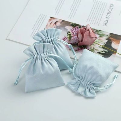 Acceptabile OEM/ODM Custom Light Blue Velvet Drawstring Bag per l'organizzazione di gioielli