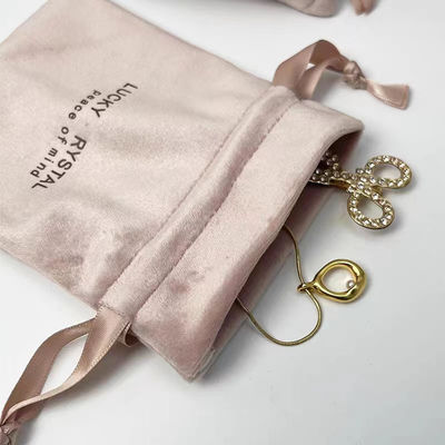 Piccolo imballaggio String drawing Velvet Jewellery Bag Logo personalizzato Stampato tessuto di velluto morbido