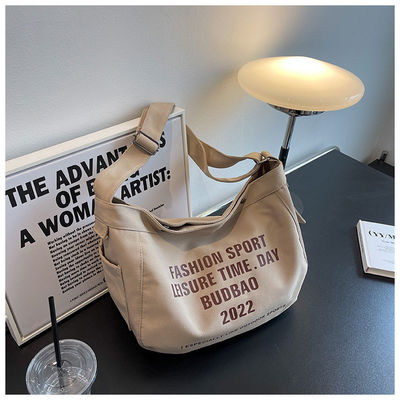 Materiale di rivestimento in poliestere grande capacità una spalla crossbody sacchetto di tela per donne