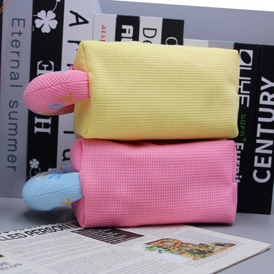 Acceptabile OEM/ODM Makeup Bag Cartoon Toiletry Portatile Waffle Cosmetic Bag per ragazze