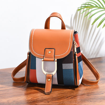 2022 Zaini da donna Studenti Moda Donne Zaino piccolo con materiale principale PU