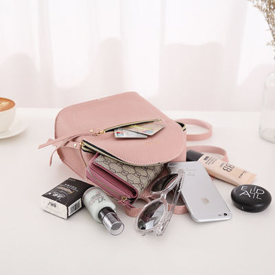 Borsa da viaggio leggera per donne con materiale in pelle di PU resistente