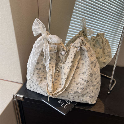 Borsa da spalla di paglia e pizzo di moda semplice per donne Borsa da scorta di grandi dimensioni