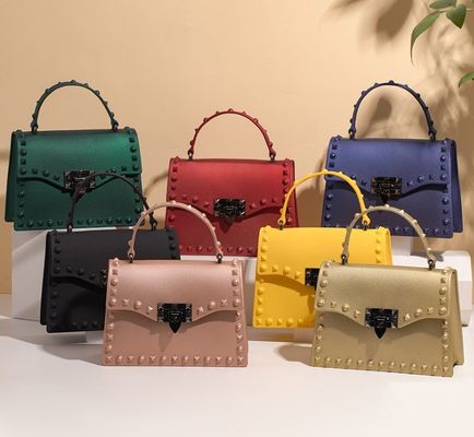 2022 Borsa di lusso con gelatina Nuova borsa da spalla in PVC alla moda con chiusura a cerniera