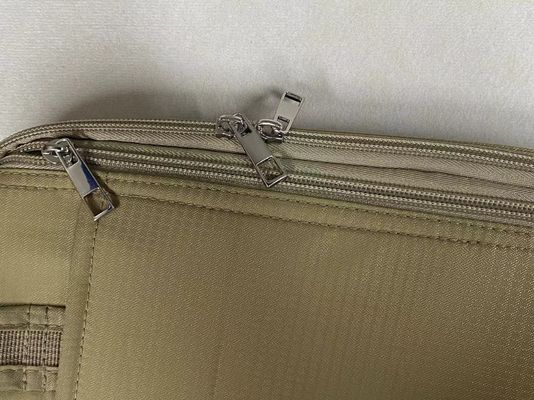 Borsa da viaggio a collo di nylon resistente all'acqua per telefono cellulare e carta OEM / ODM accettabile
