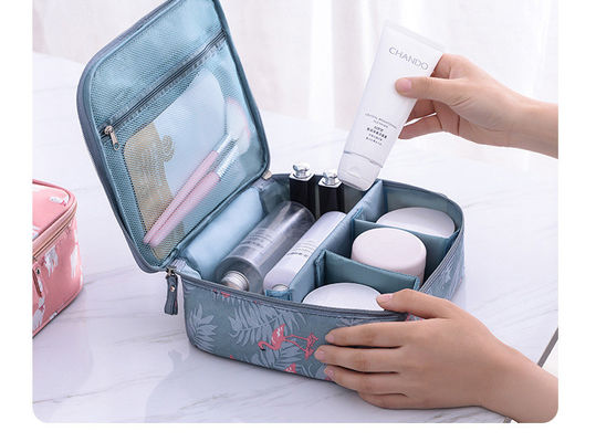 Borsa cosmetica per ragazze all'aria aperta Borsa trucco per donne Toilet organizzatore con stile alla moda