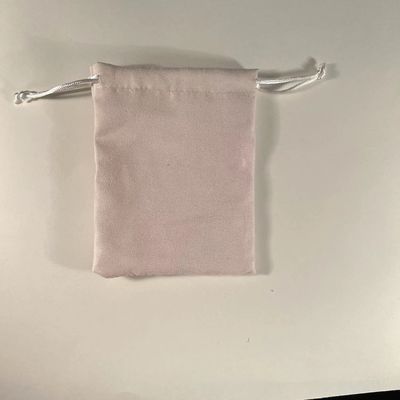 Sacchetto di imballaggio per gioielli in microfibra personalizzato con logo