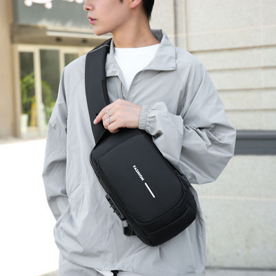 Acceptabile OEM/ODM PU uomo Vintage pelle Crossbody sacchetto per cellulare