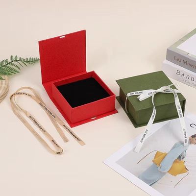 Colore personalizzato Gioielli imballaggio cartone cartone regalo scorrevole cassetto per il trucco cosmetici