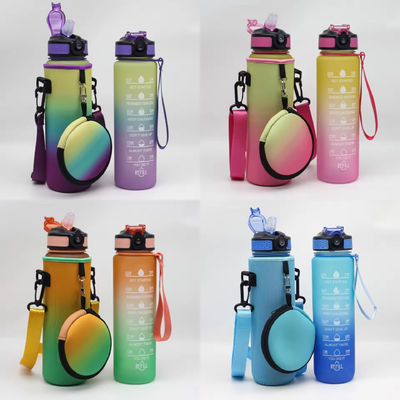 Dispositivo per il raffreddamento di bottiglie d'acqua in neoprene con cintura e borsa regolabili