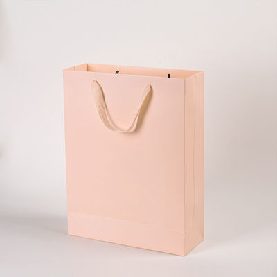 Logo stampato su misura Luxury Boutique Shopping Sacchetti regalo cartacei Imballaggi regalo personalizzati