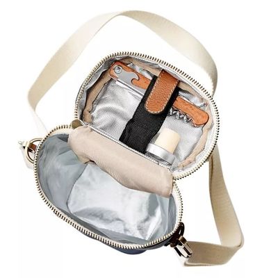 Borsa di raffreddamento per bottiglie di vino isolate in neoprene per un trasporto e una conservazione convenienti