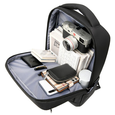 Zaino per laptop Oxford ad alta capacità con design unisex e porta USB