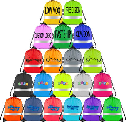 Chiusura a stringa Logo personalizzato 210D Polyester String Drawing Backpack Bag per viaggiare