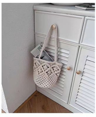 OEM/ODM Acceptabile Borsa da spalla a spillo con cintura da spalla morbida per le ragazze sulla spiaggia