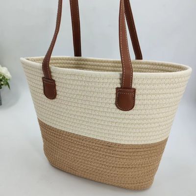 Borsa di paglia in tessuto naturale fatta a mano La combinazione perfetta di stile e funzione