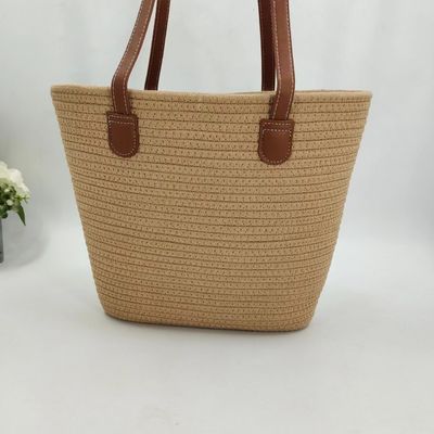 Borsa di paglia in tessuto naturale fatta a mano La combinazione perfetta di stile e funzione