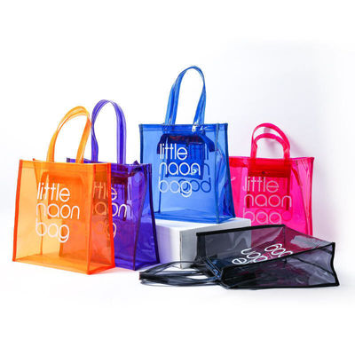 Cassa inclusa Logo personalizzato Sacchetto trasparente trasparente in PVC con cerniera e tasca