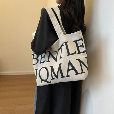 Borsa da bagno da donna a mano con lettere di tendenza e grande capacità