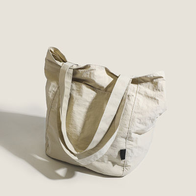 Borsa da shopping di grande capacità con design personalizzabile e materiale in nylon impermeabile