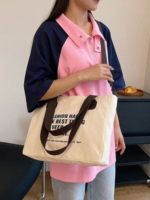 Lettera quotidiana della vita scolastica Stampa Borsa di cotone per donne Crossbody Canvas Shopping Bag