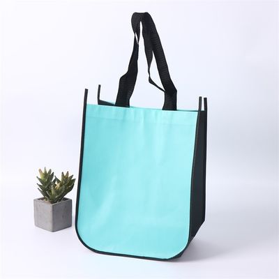 Borsa da shopping non tessuta riutilizzabile con colore personalizzato e stile maneggevole