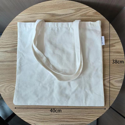Borsa di carta personalizzata Acceptabile OEM/ODM Colore solido Modello di lettera personalizzabile Tipo