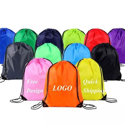 Lo stiletto di seta stampato Logo personalizzato Nylon Poliestere 210D Promozione Gym Backpack