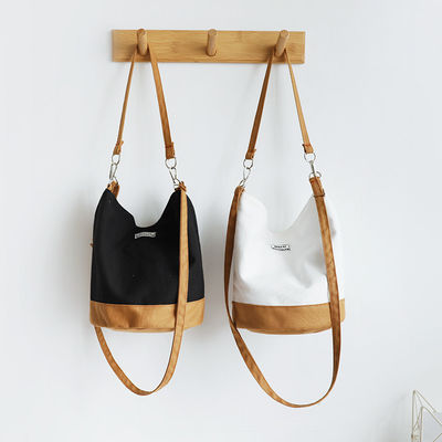 Borsa di cotone a fondo rotondo per acquisti alla moda e funzionali