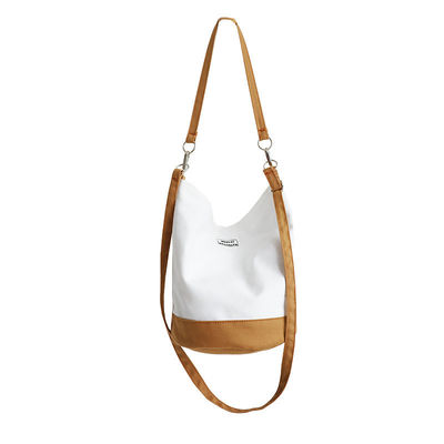 Borsa di cotone a fondo rotondo per acquisti alla moda e funzionali