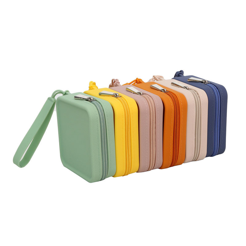 Borsa cosmetica da viaggio in silicone a colori personalizzati Borse da mano di moda per servizi igienici femminili