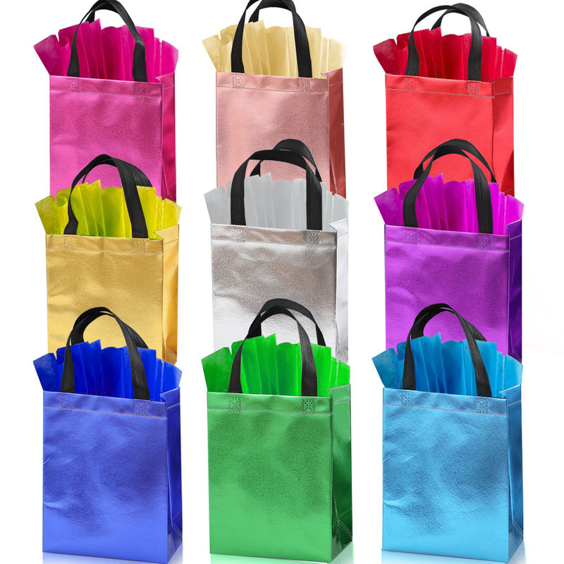 Borsa da shopping laminata non tessuta a colori personalizzati con colore dorato e lunghezza del manico