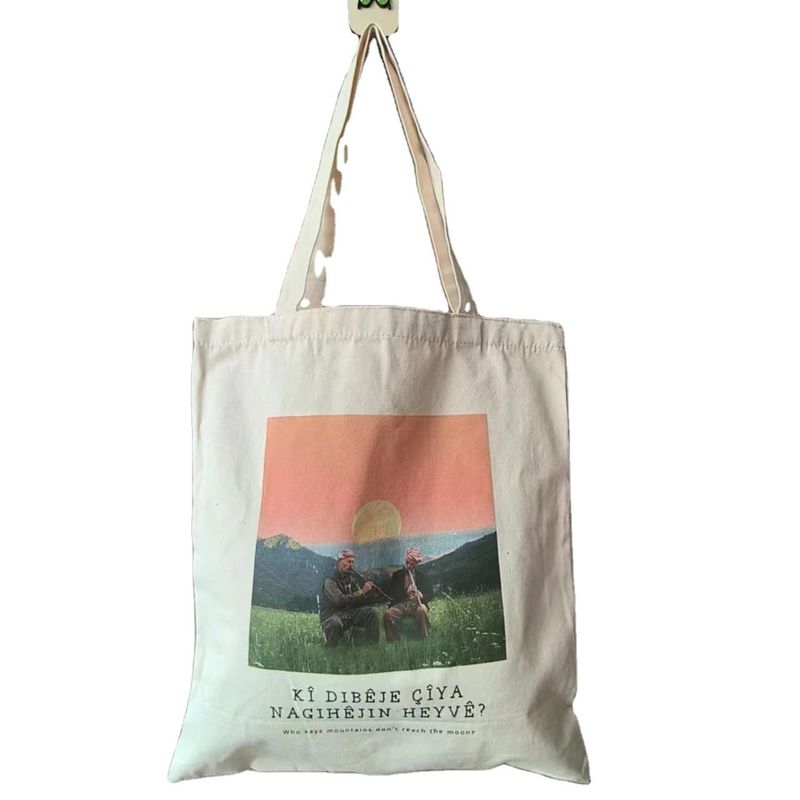 Borsa per la spesa a colori su tela con stampa personalizzata e stile manipolato